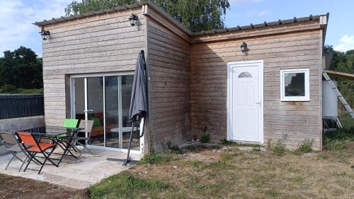 Petite maison calme près de la mer
