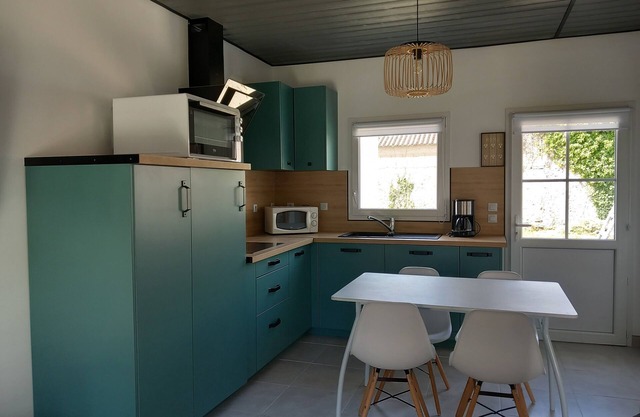 Petite Maison Neuve D'une Chambre Avec Jardin Clos Sans vis à Vis- Wifi Gratuit