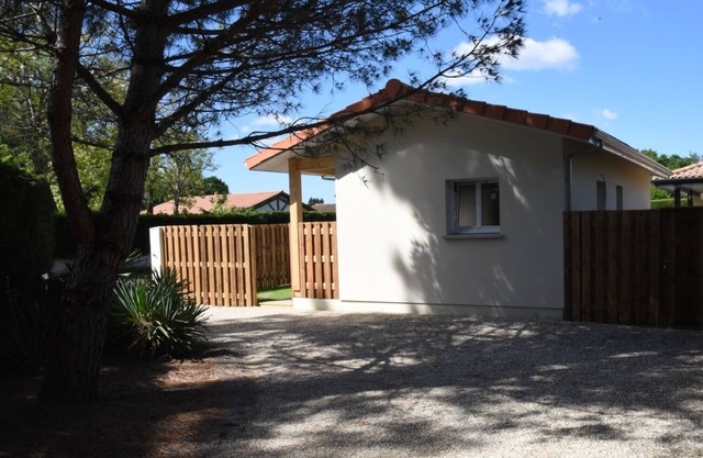 Petite Villa Lumineuse Proche Plages et Forêt