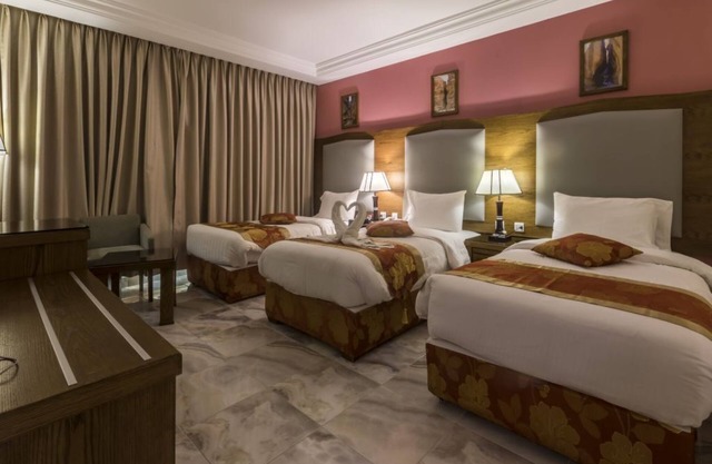 Petra Moon Hotel