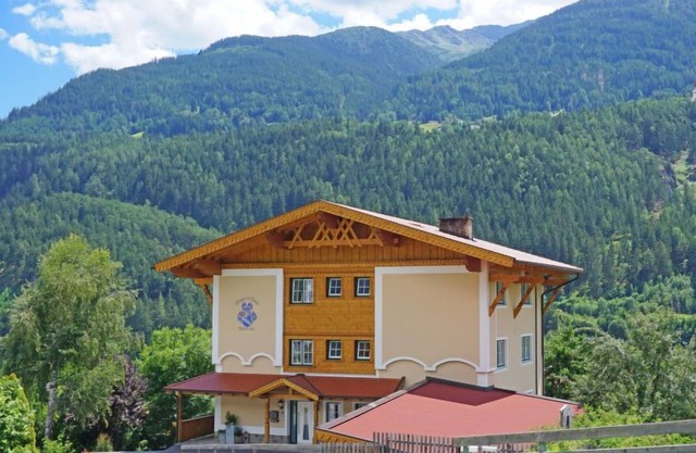 Pfeifer by Interhome