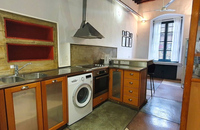 Phaedrus Living Cozy House Aischylou