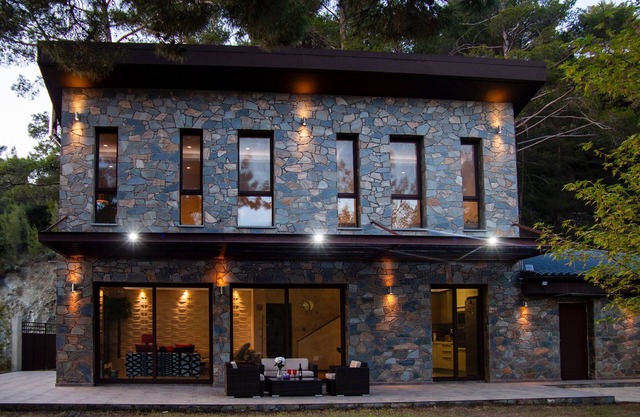 Phaedrus Living Forest Villa Chantara