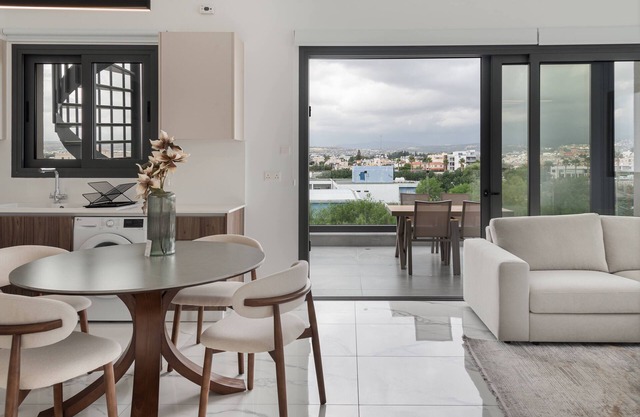 Phaedrus Living: Limassol Opalia Residences Pearl