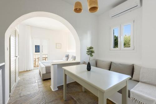 Phaedrus Living Paros Cycladic Residences 8