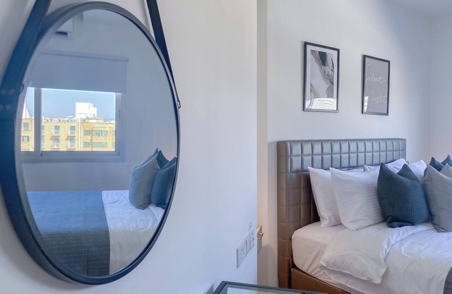 Phaedrus Living Plateia Suite Grigio