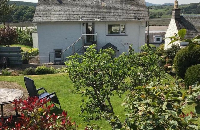 Phoenix Cottage