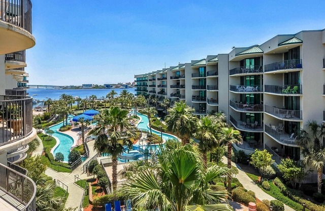 Phoenix On The Bay 1117 3 Bedroom Condo by RedAwning