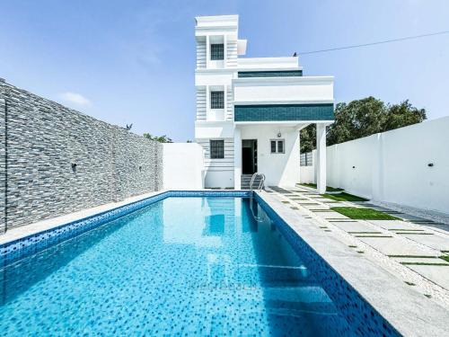 Phoenix Villa resort - ECR kovalam