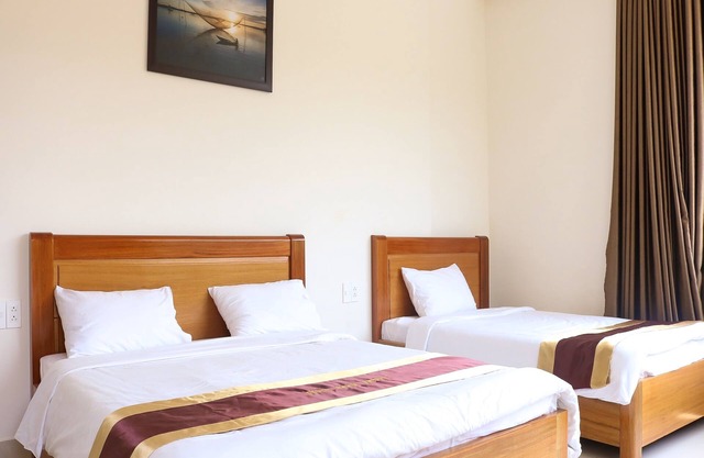 Phuc Ngoc Hotel