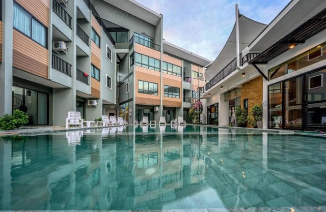 Phuket Airport Place