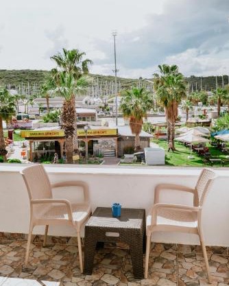 Pia Butik Otel Sığacık