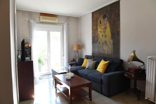 Piano Deluxe Apt near Acropolis by MPS