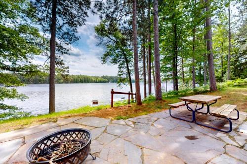 Pickerel Point Home