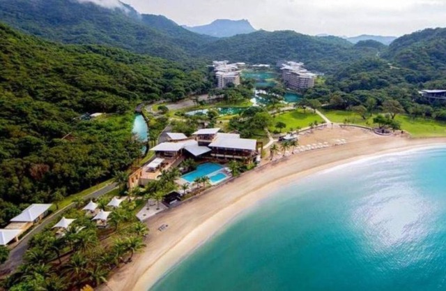 Pico de Loro Beach and Country Club 2br Car512