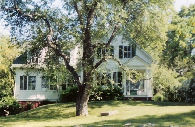 Pintoresca casa estilo casa de campo de Nueva Inglaterra en un terreno encantador cerca de Bar Harbor