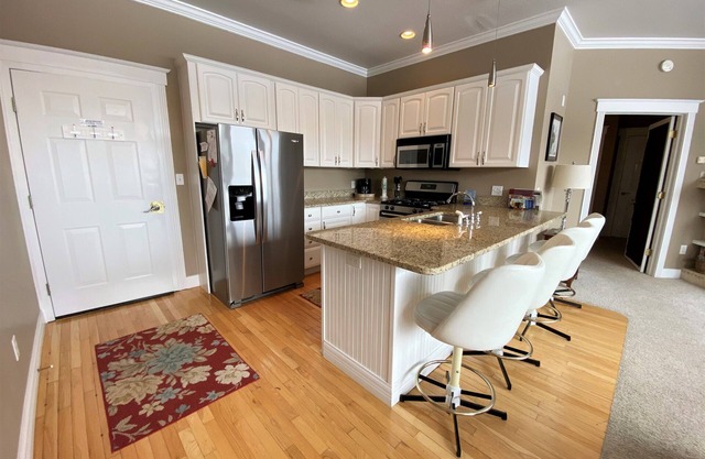 Pier Harbor Condo # 1-Centro de St. Ignace