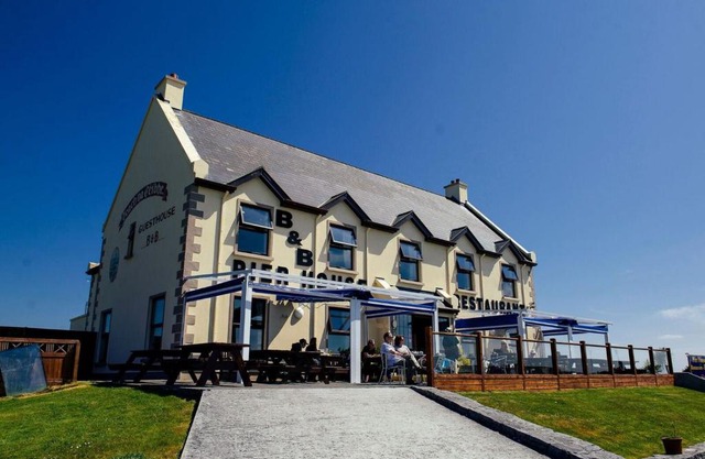 Pier House Bed & Breakfast