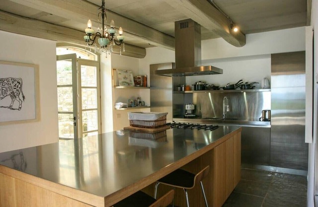 3 bedroom luxury Umbria villa with pool
