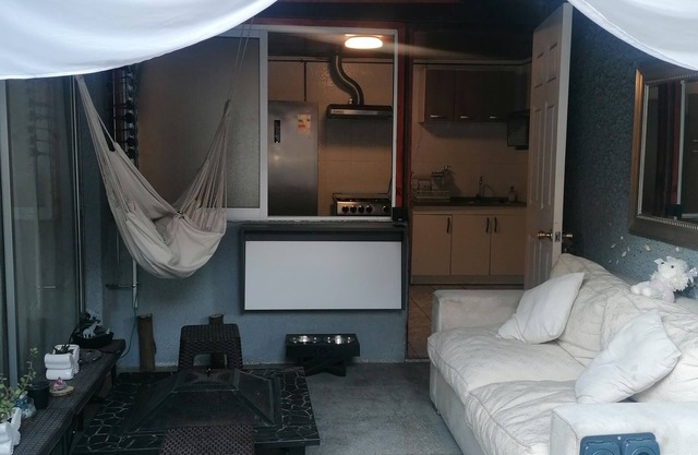 Pieza en Las Condes "La Casa Nube", Amoblada Con Baño Privado