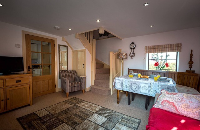 Pikes Barn - a barn that sleeps 4 guests in 1 bedroom