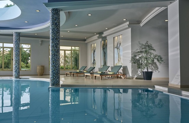 Pilot Beach Resort