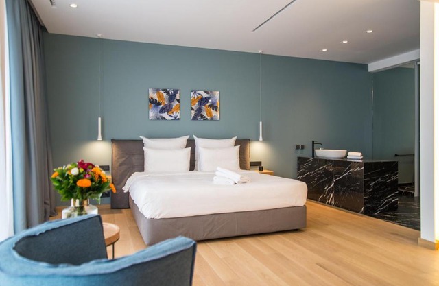 PINACOTA SUITES ATHENS