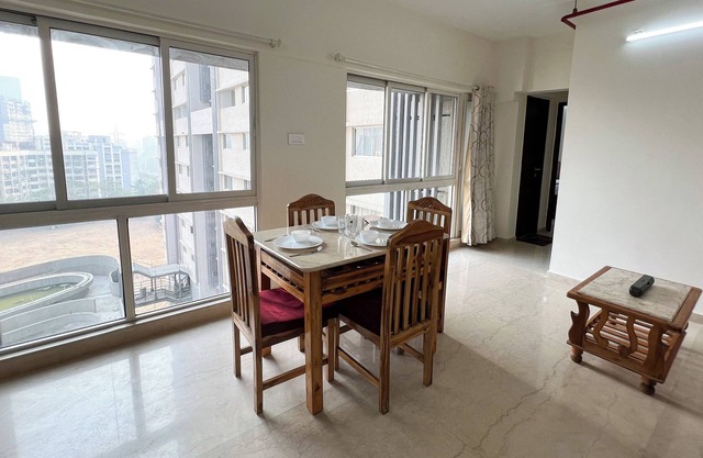 Pinaki Comfort Stay Omkar Signet