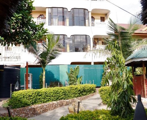 Pine Breeze Getaway Lukenya