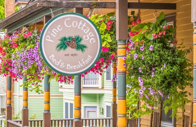 Pine Cottage Bed & Breakfast