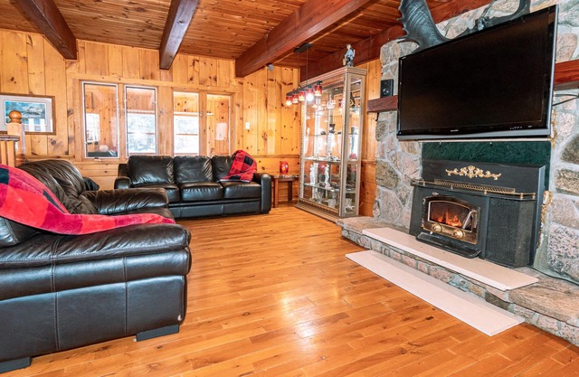 2400 SQFT CASA EN ALQUILER LAKE KUSHOG