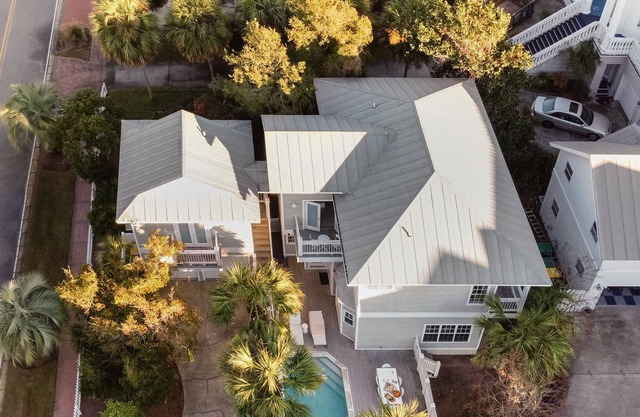 Pineapple by AvantStay | Spectacular Destin Getaway Only 1 Block To Beach