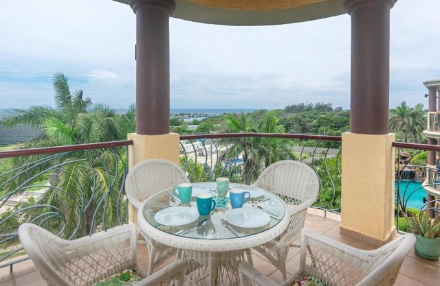 Pineapple Villa 442 condo