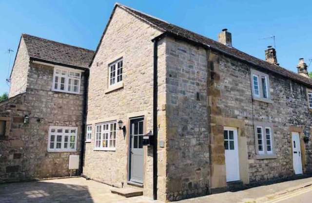 Pingle Nook Cottage, 3 bedroom in Ashford-in-the-Water