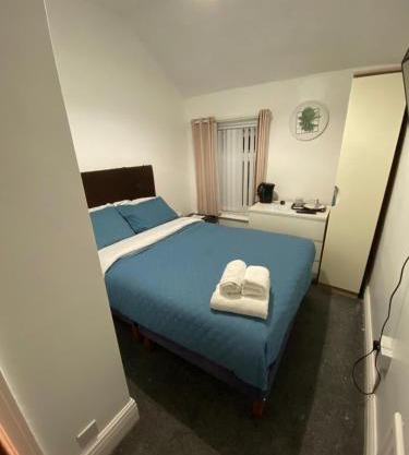 Pinnacle Hotel and Suites Formerly Jean Martyn Hotel Blackpool