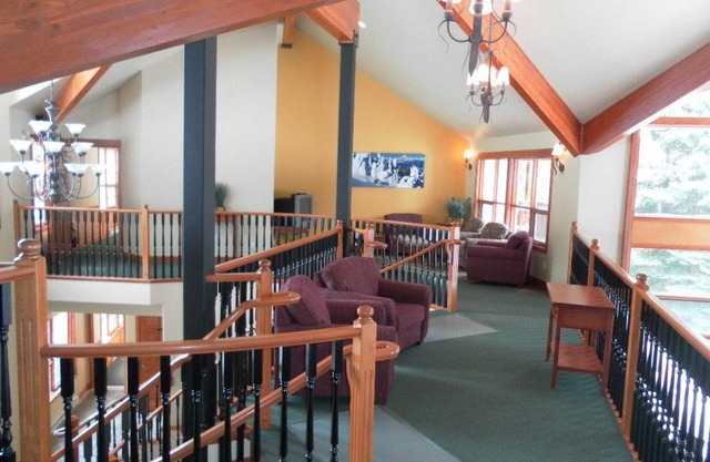 Pinnacle Lodge