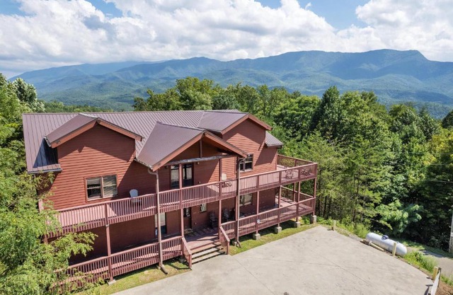 Pinnacle Pool View Lodge #625