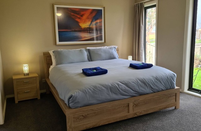 PIONEER ESCAPE with KING beds and KING single bunks