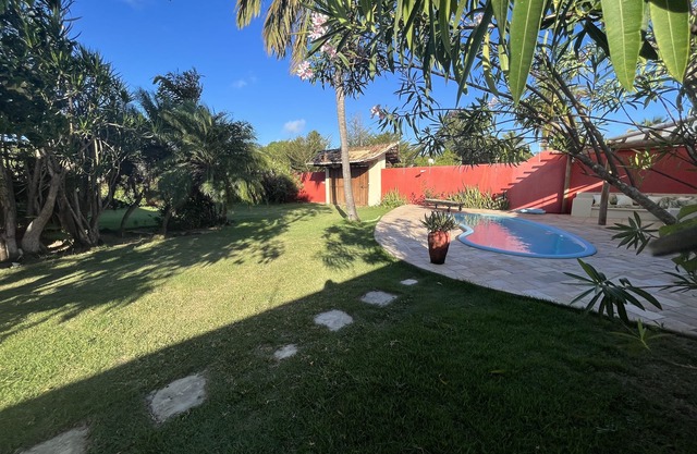 Pirambu house - garden, pool and gourmet area 5 minutes from the beach