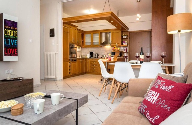 Pisces City Center Apartment