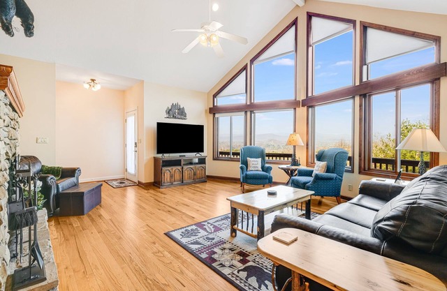 Pisgah View | Stunning Mountain Escape w/ Wrap-Around Deck & Garage