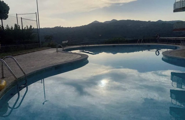 PISO ENTERO CON PISCINA