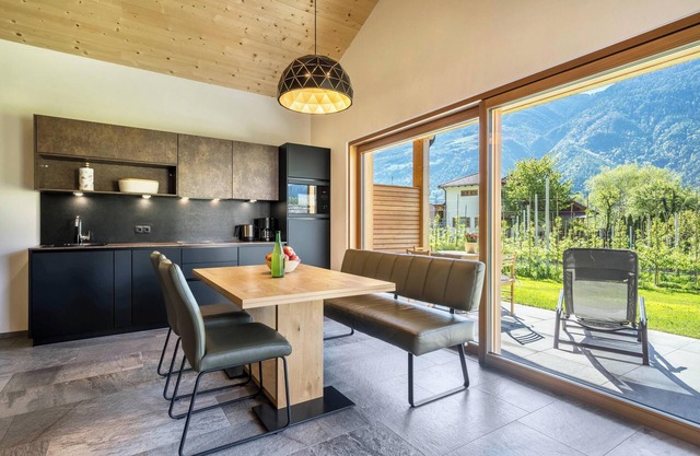 Pixnerhof Chalet Natyra con terraza, jardín y Wi-Fi