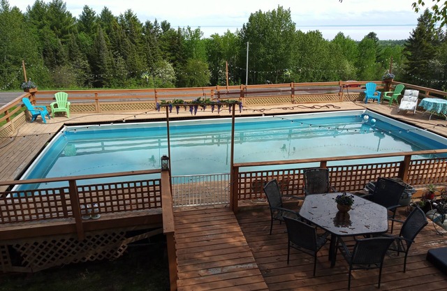PJ's Oasis...country home...Lake Superior view...star filled sky!!