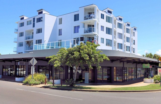 Platinum Apartments - Unit 2