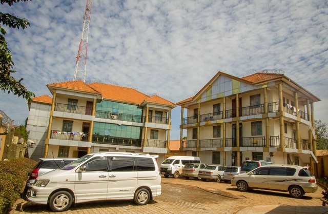Platinum Royal Hotel