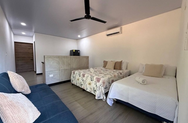 Playa Mantas studio, AC, Parking
