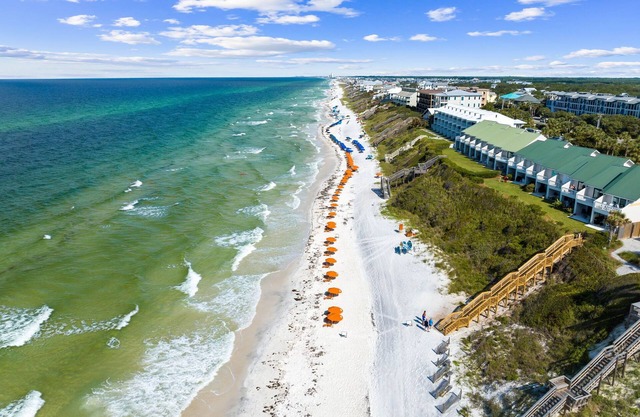 Playing Hooky - Private Pool and Beach Access + Bikes