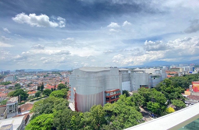 Pleasant 2Br Apartment At Tamansari La Grande
