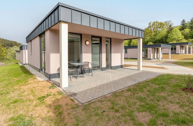 Bonito bungalow en Hallschlag con terraza